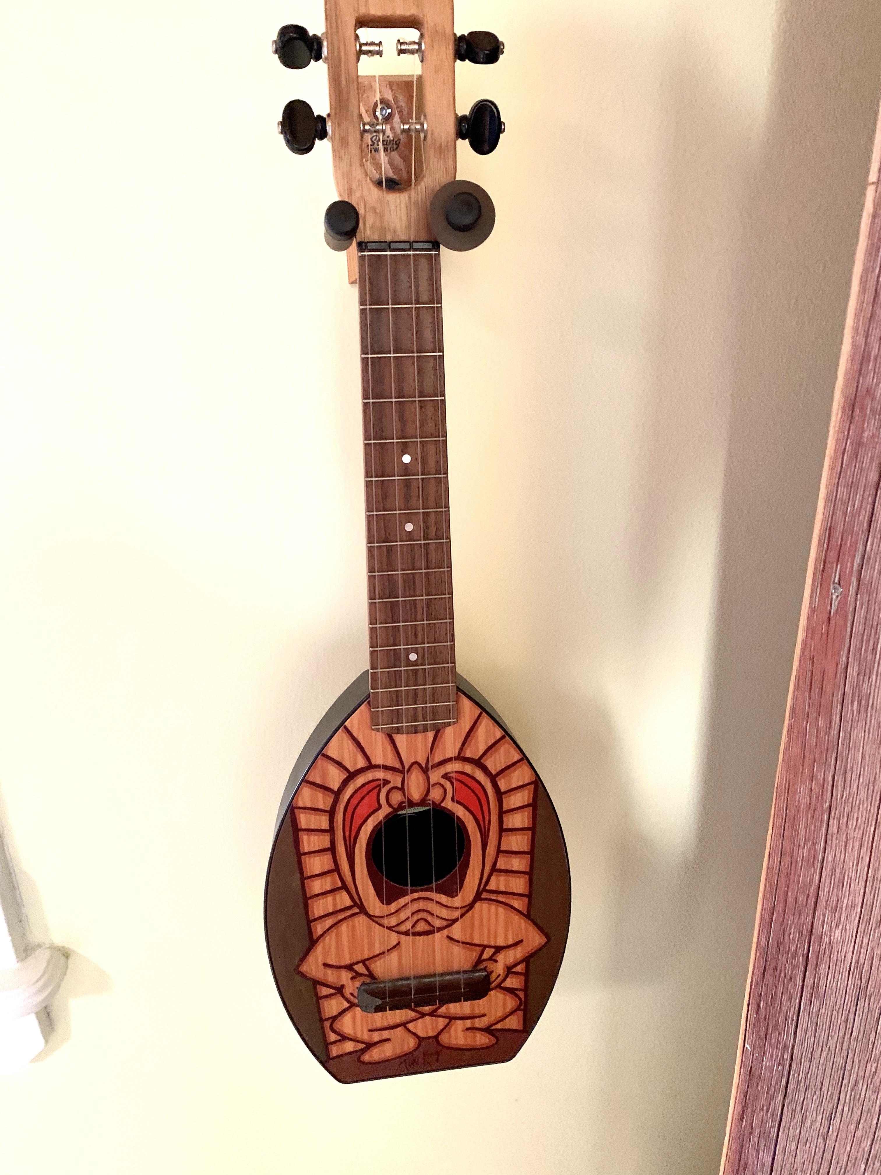 Flea Market Music market place page offers an on-line auction type ...