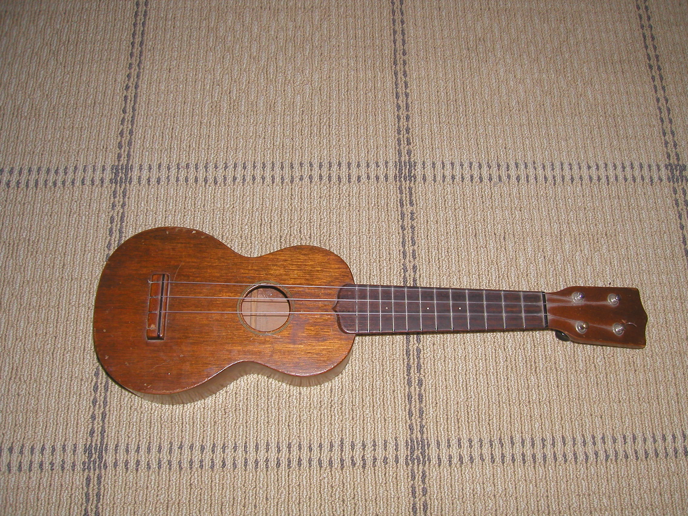 Dating vintage martin ukulele